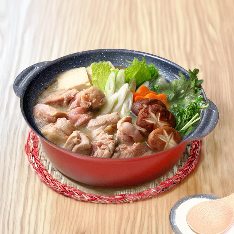 食卓の主役になる赤い卓上鍋27cm