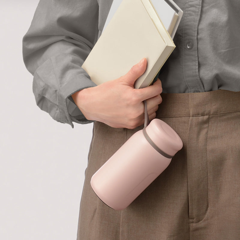 ストラップ付き マグボトル 小さめ 300ml｜パステルカラー｜小さめ・保温保冷｜持ち運びやすい